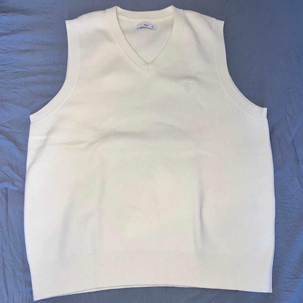 TNA Sweater Vest